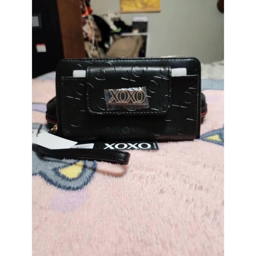 XOXO- black zip around wristlet wallet